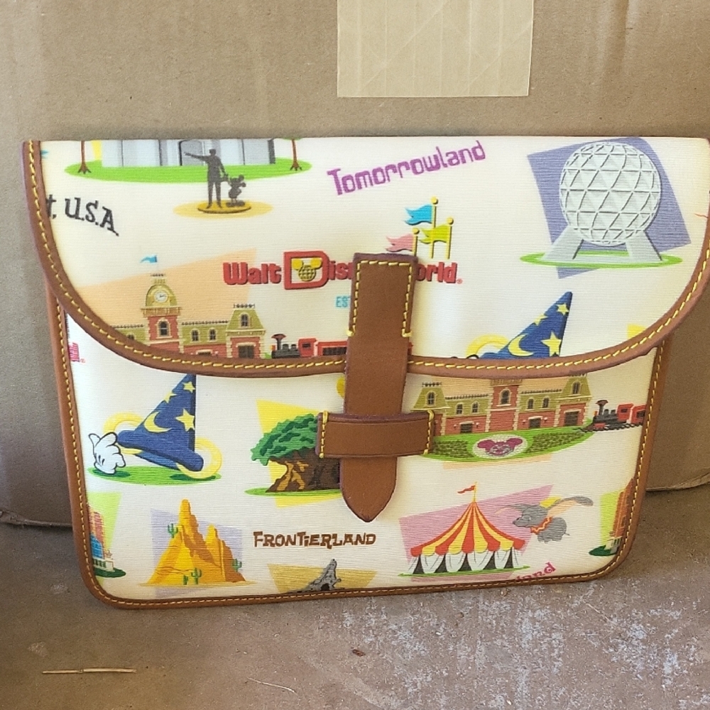 Disney dooney and bourke tablet case